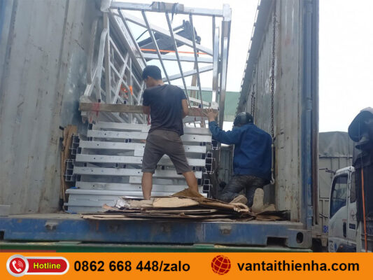 Vận chuyển hàng đi TPHCM