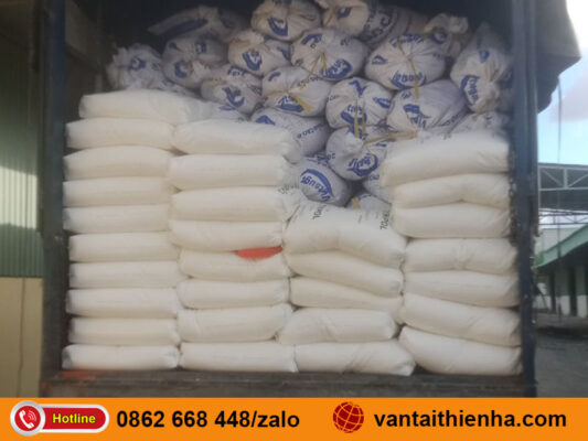 Xe chở hàng từ Đắk Lắk đi Đồng Nai