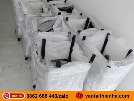 Xe tải đến Bình Dương