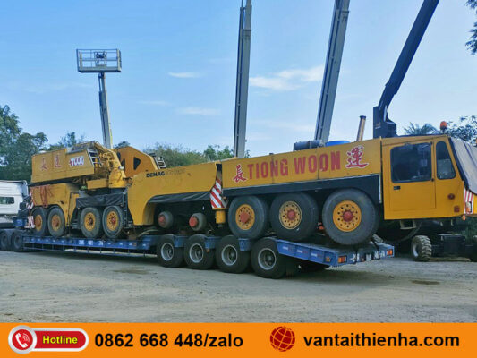 Xe chở hàng đi Bắc Giang