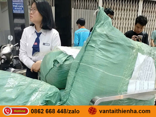 Chành xe gửi hàng Tuyên Quang đến Dĩ An