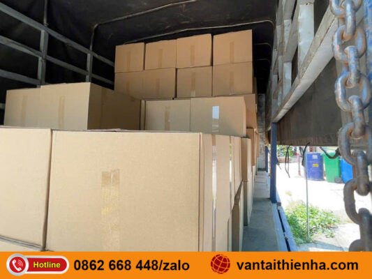 Chành xe gửi hàng TPHCM Huế